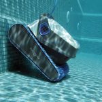 What is a robotic pool cleaner?