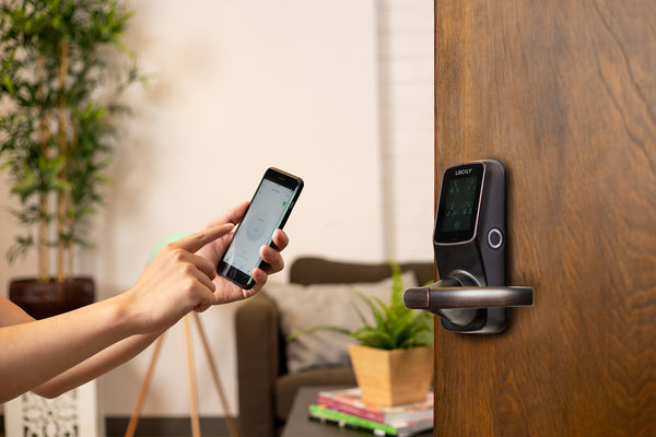 What Is a Smart Lock and How Do Smart Locks Work? | Lockly